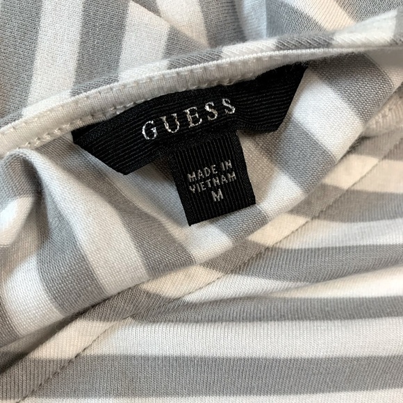 Guess Crop Top Shirt High Low Women’s Gray White Striped Cotton Blend Medium - Picture 5 of 6